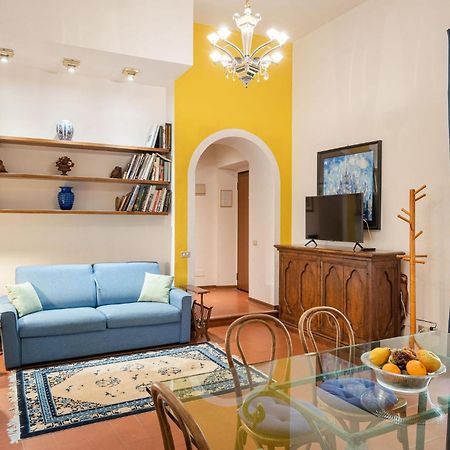 Signoria Apartment With Patio Florence Ngoại thất bức ảnh