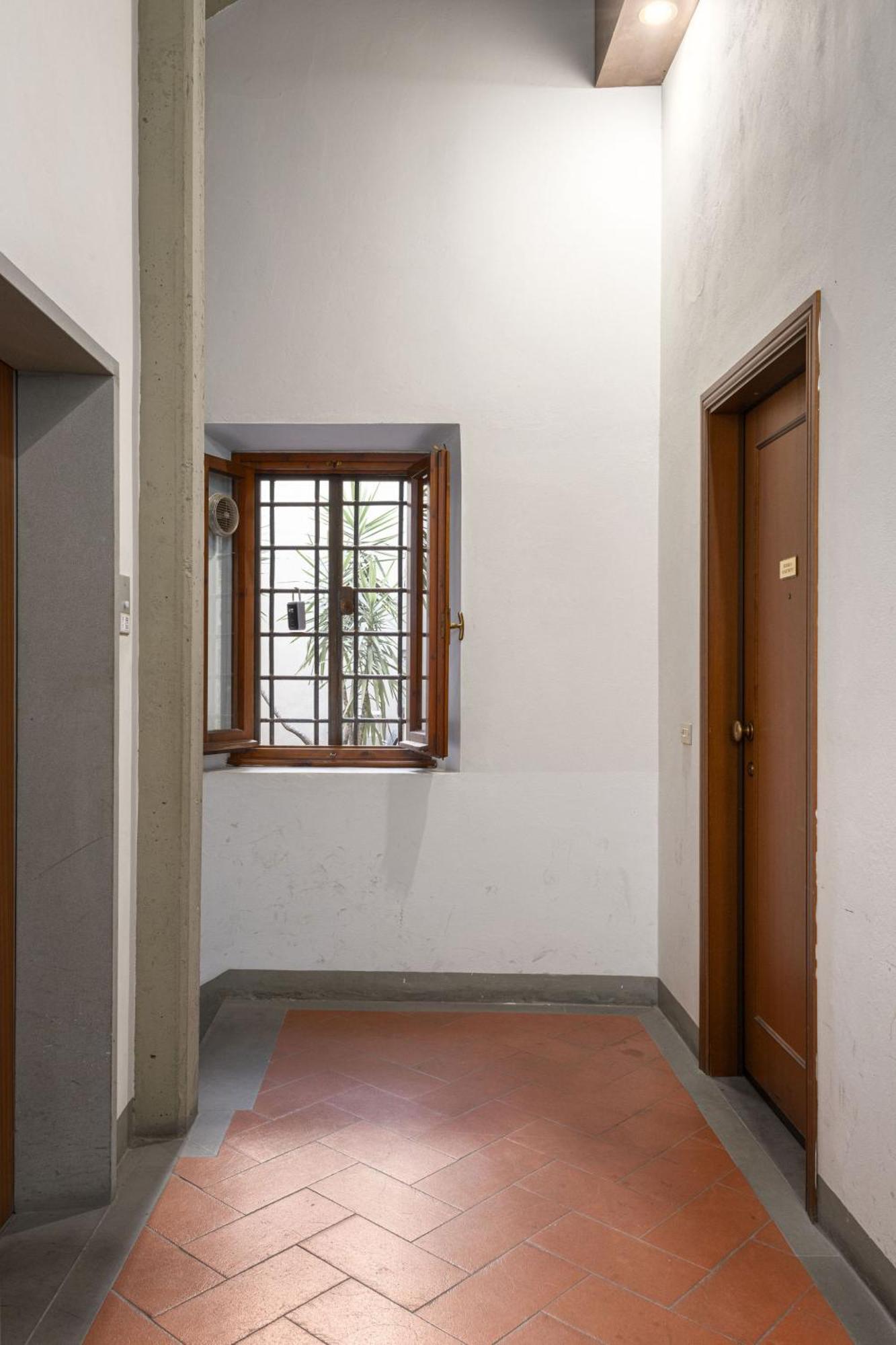 Signoria Apartment With Patio Florence Ngoại thất bức ảnh
