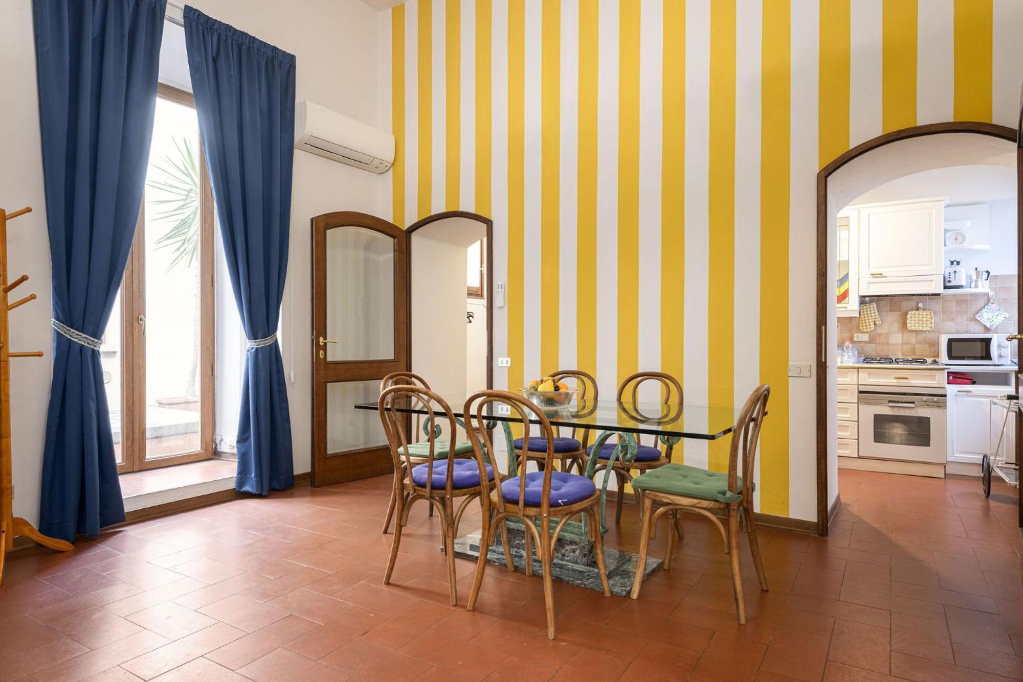 Signoria Apartment With Patio Florence Ngoại thất bức ảnh