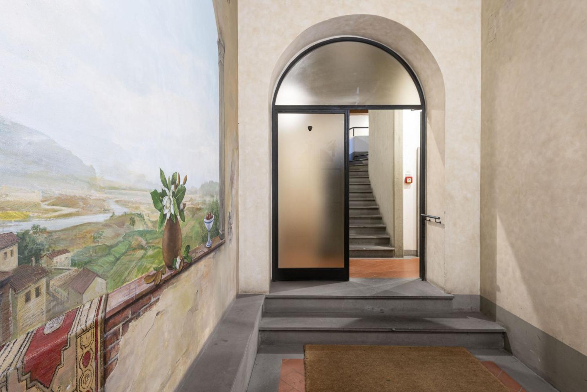 Signoria Apartment With Patio Florence Ngoại thất bức ảnh
