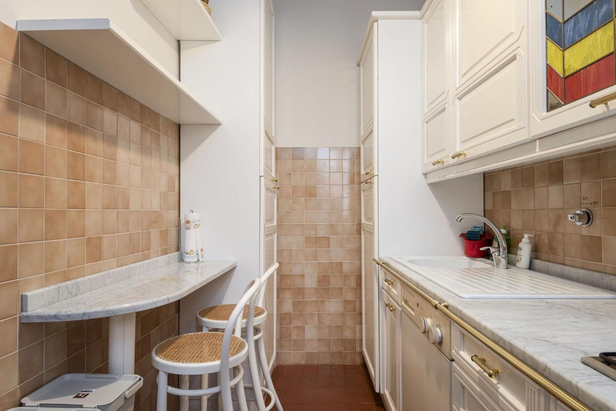 Signoria Apartment With Patio Florence Ngoại thất bức ảnh